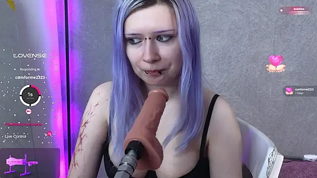 Snapshot of SpectraSirens chatting on 02/10/25, 05:47 SpectraSirens online show from 02/10/25, 05:47