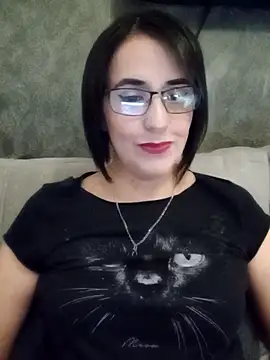 Snapshot of IsisBlake chatting on 02/12/25, 05:48 IsisBlake online show from 02/12/25, 05:48