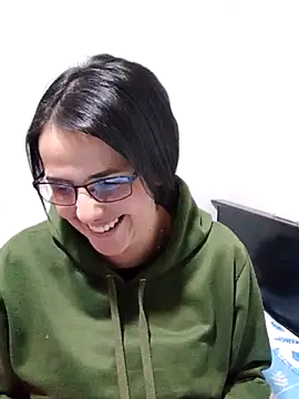 Snapshot of IsisBlake chatting on 03/18/25, 11:53 IsisBlake online show from 03/18/25, 11:53