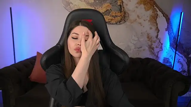 Mille Joy online show from 02/20/25, 12:08