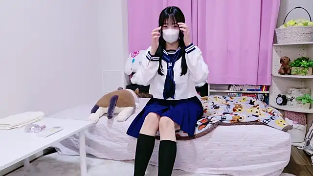 Snapshot of Mia--meow chatting on 03/14/25, 12:29 Mia--meow online show from 03/14/25, 12:29