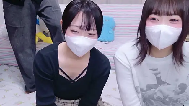 Mia--meow online show from 11/01/25, 11:56