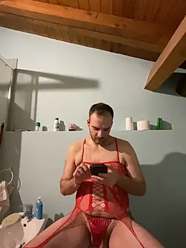 voglioso97 online show from 02/11/26, 12:43