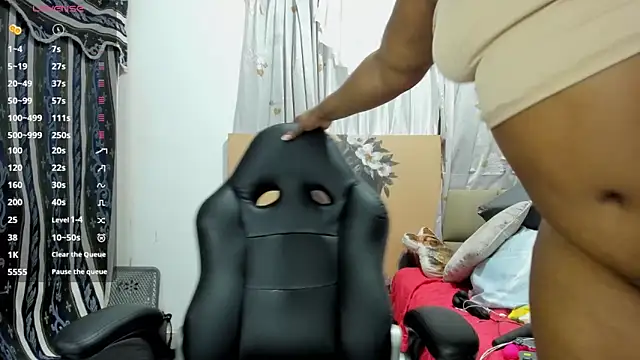 lilybaudyn  online show from 02/23/26, 05:10