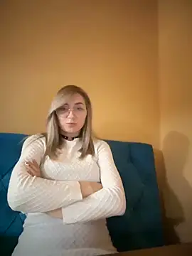 Snapshot of Crazy-Rosa chatting on 01/11/25, 02:36 Crazy-Rosa online show from 01/11/25, 02:36