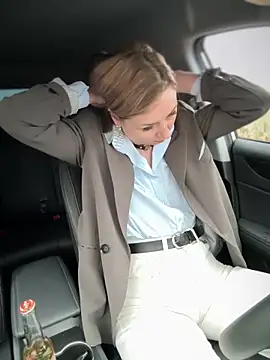 Snapshot of Crazy-Rosa chatting on 03/07/25, 11:40 Crazy-Rosa online show from 03/07/25, 11:40