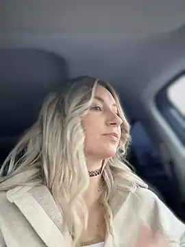 Snapshot of Crazy-Rosa chatting on 02/21/26, 06:14 Crazy-Rosa online show from 02/21/26, 06:14