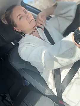 Crazy-Rosa online show from 03/11/26, 06:19