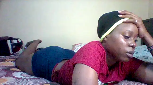 EBONYVANILLA02 online show from 02/28/25, 07:03