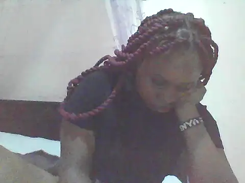 Snapshot of EBONYVANILLA02 chatting on 05/01/26, 06:07 EBONYVANILLA02 online show from 05/01/26, 06:07
