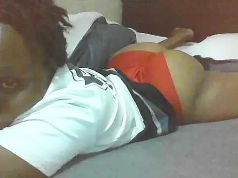 Snapshot of EBONYVANILLA02 chatting on 06/02/26, 11:34 EBONYVANILLA02 online show from 06/02/26, 11:34