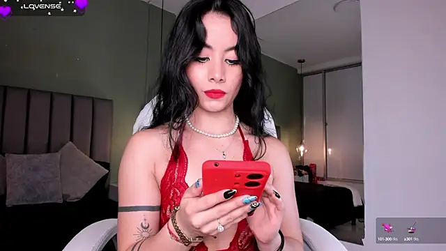 Snapshot of Samaanthaa_ chatting on 03/14/25, 12:51 Samaanthaa online show from 03/14/25, 12:51