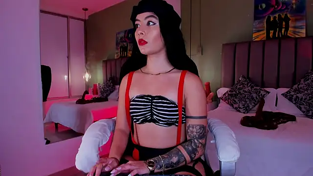 Snapshot of Samaanthaa_ chatting on 10/14/25, 01:23 Samaanthaa online show from 10/14/25, 01:23