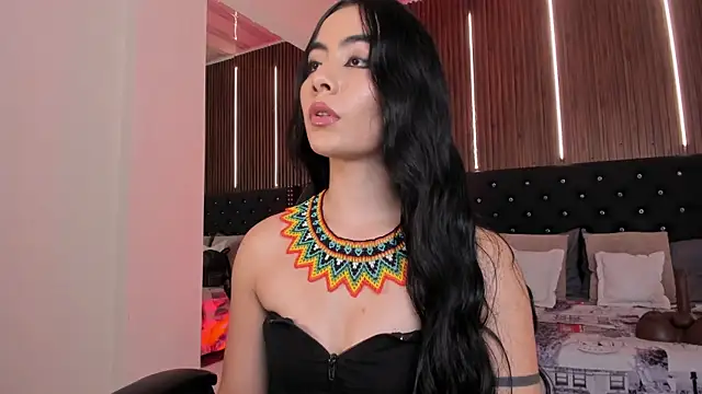 Snapshot of Samaanthaa_ chatting on 05/19/26, 01:28 Samaanthaa online show from 05/19/26, 01:28