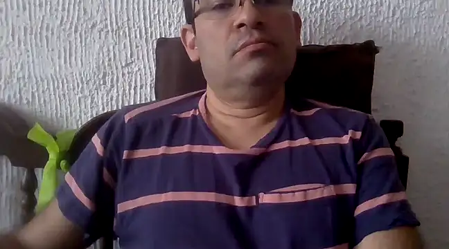 lover camer online show from 02/17/25, 03:20