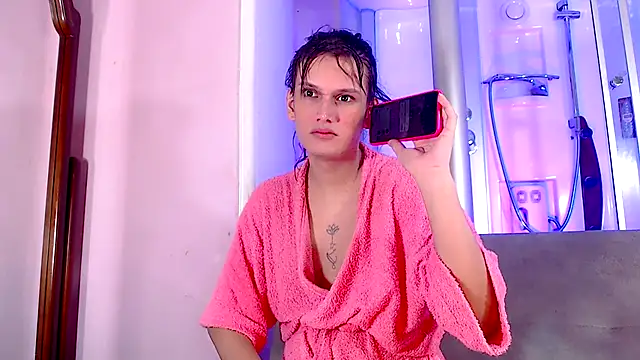 sexy-luna-star-ts online show from 10/01/25, 11:22