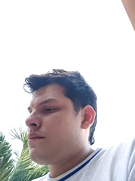 Snapshot of _Ottis_ chatting on 03/10/25, 07:29 Ottis online show from 03/10/25, 07:29