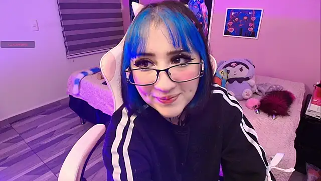 Miwa violet online show from 04/25/26, 06:05