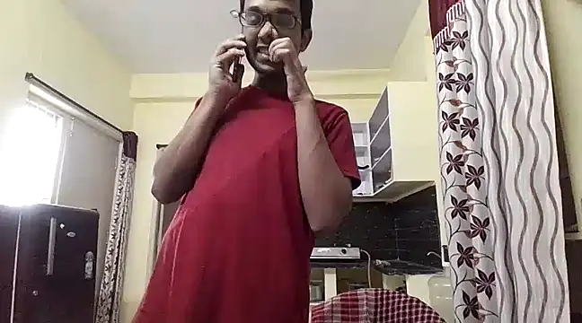 Snapshot of THE_NAKED_BOY chatting on 02/25/25, 08:14 THE NAKED BOY online show from 02/25/25, 08:14