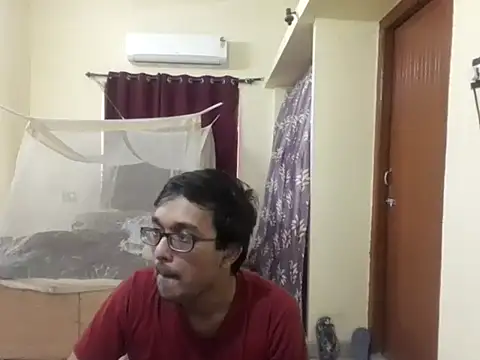 THE NAKED BOY online show from 04/29/26, 04:05