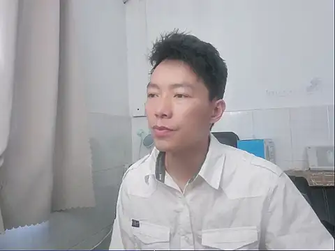 xhqds online show from 12/12/24, 04:15