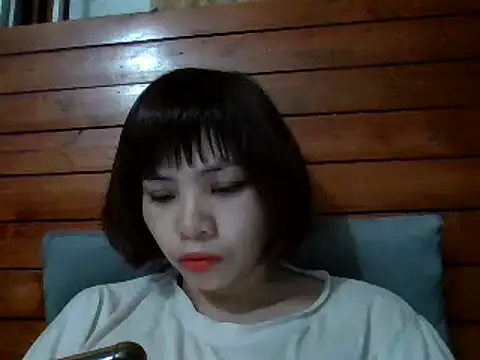 Angela-Eira online show from 03/11/25, 09:04