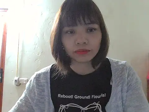 Angela-Eira online show from 10/15/25, 08:53