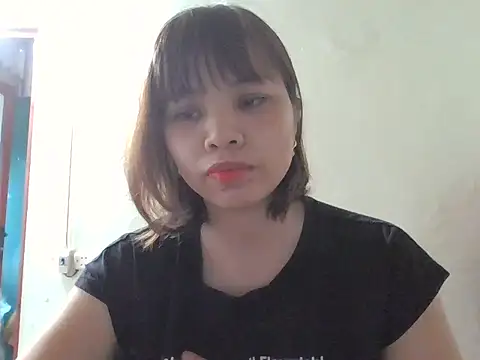 Angela-Eira online show from 10/22/25, 08:47