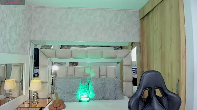 Snapshot of BILIE_ROUSE1 chatting on 01/07/26, 07:05 BILIE ROUSE1 online show from 01/07/26, 07:05