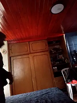 weedmanhot28 online show from 10/04/25, 07:23