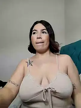 Snapshot of _Honey_369 chatting on 12/22/24, 12:50 Honey 369 online show from 12/22/24, 12:50