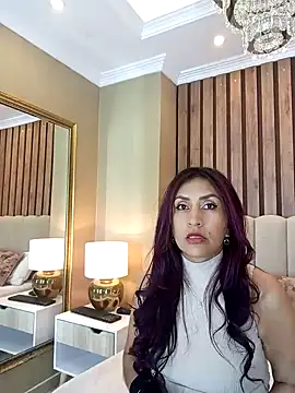 MonicaMoret online show from 01/31/25, 12:07