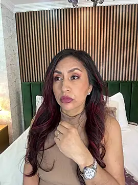 MonicaMoret online show from 02/26/26, 12:48