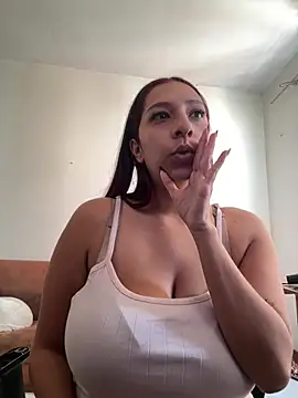 Snapshot of Dahian_XXX chatting on 03/16/25, 01:49 Dahian XXX online show from 03/16/25, 01:49