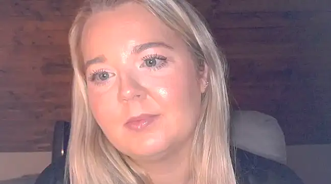 Jessica69G online show from 01/03/25, 09:47