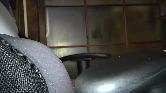 Snapshot of hidenyan02 chatting on 12/12/24, 05:26 hidenyan02 online show from 12/12/24, 05:26