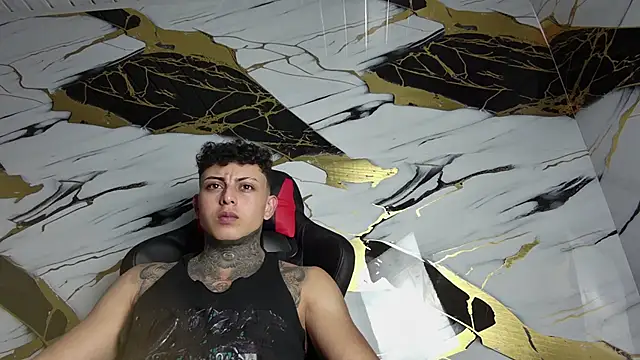 Kevin22 222 online show from 01/28/25, 11:07