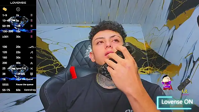 Kevin22 222 online show from 10/14/25, 06:03