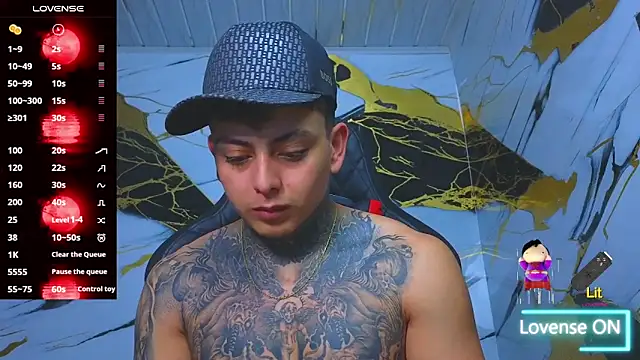 Kevin22 222 online show from 10/26/25, 04:18