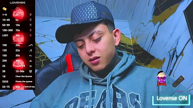 Kevin22 222 online show from 10/30/25, 04:14