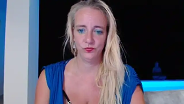 Wendysexyx online show from 10/25/25, 12:07