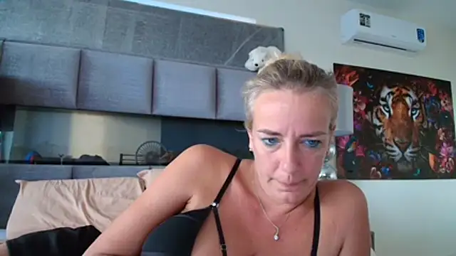Wendysexyx online show from 06/09/26, 10:38
