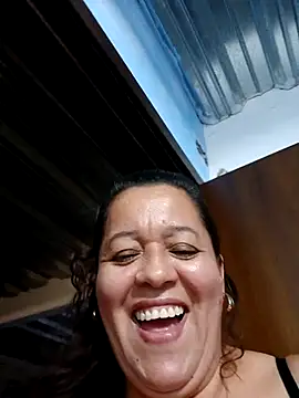 Snapshot of Fulopp15 chatting on 10/28/25, 08:00 Fulopp15 online show from 10/28/25, 08:00