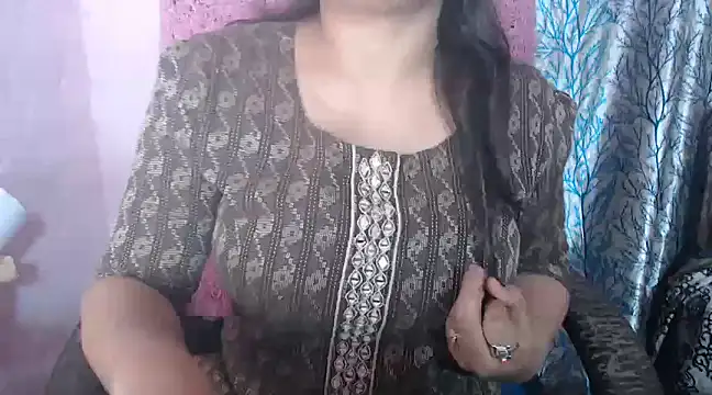 Snapshot of Manpreet_cute chatting on 12/24/24, 06:06 Manpreet cute online show from 12/24/24, 06:06