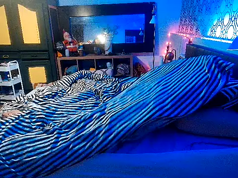 RawRyder8 online show from 09/19/25, 04:14