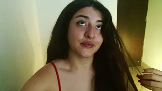 Snapshot of moritalatina chatting on 12/02/24, 12:09 moritalatina online show from 12/02/24, 12:09