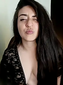 Snapshot of moritalatina chatting on 01/27/25, 12:54 moritalatina online show from 01/27/25, 12:54