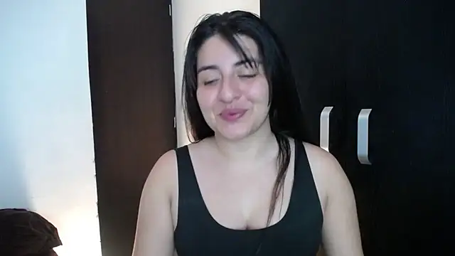 Snapshot of moritalatina chatting on 03/07/25, 02:57 moritalatina online show from 03/07/25, 02:57