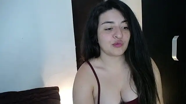 Snapshot of moritalatina chatting on 03/08/25, 02:55 moritalatina online show from 03/08/25, 02:55