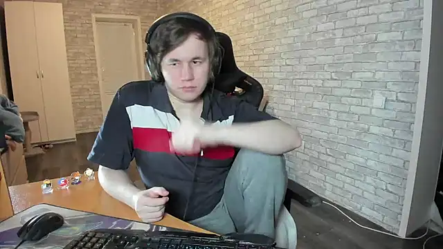 iliaskrislove online show from 03/22/25, 04:58